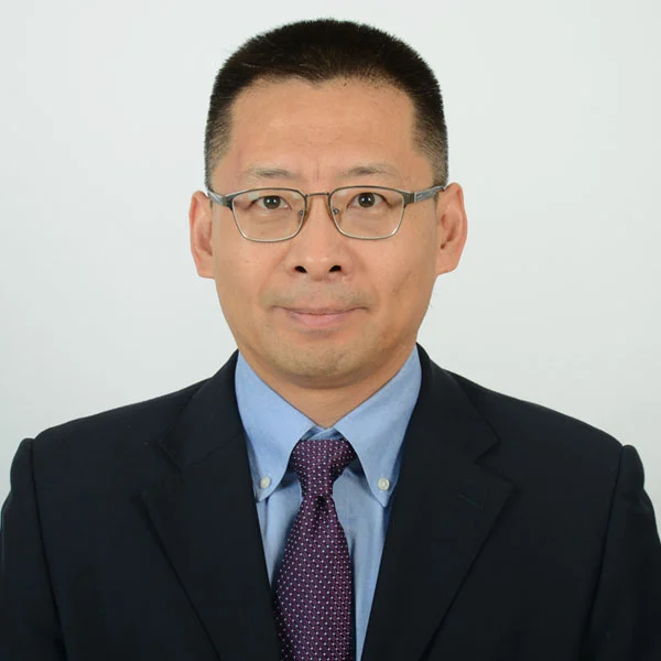 Frank_Cui-正装照
